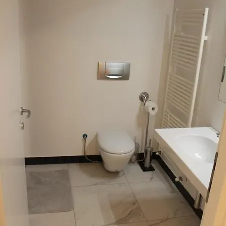 Alder Apartment